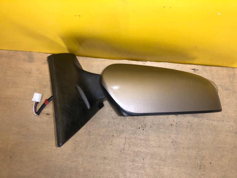 Зеркало правое TOYOTA COROLLA E170 13-19 Зеркало правое TOYOTA COROLLA E170 13-19