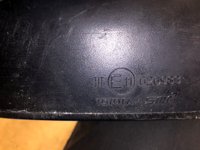 Зеркало правое COROLLA E170 13-19 Зеркало правое COROLLA E170 13-19