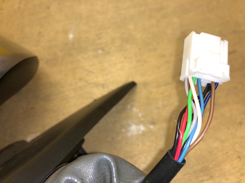 Зеркало правое COROLLA E170 13-19 Зеркало правое COROLLA E170 13-19