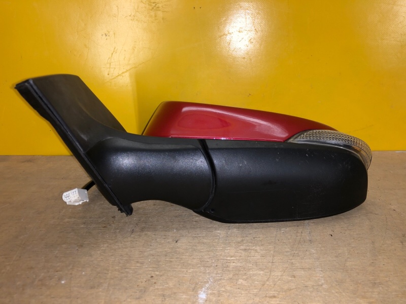 Зеркало левое COROLLA E170 13-19 Зеркало левое COROLLA E170 13-19