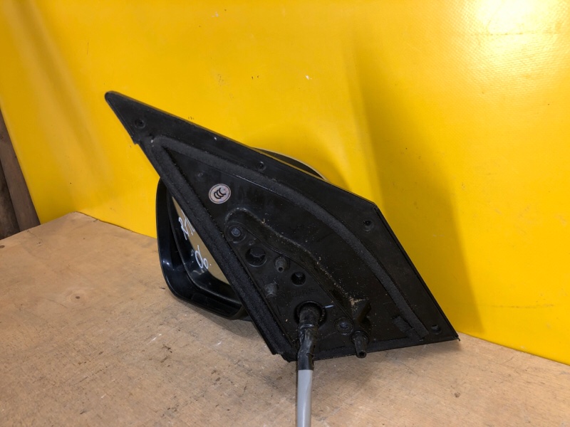 Зеркало левое RAV4 05-12 Зеркало левое RAV4 05-12