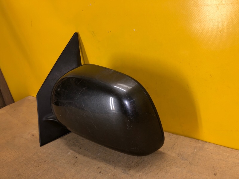 Зеркало левое RAV4 05-12