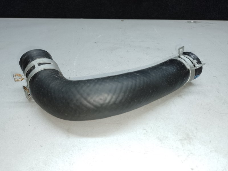 Патрубок системы охлаждения PRIUS C/AQUA 11-14 Патрубок системы охлаждения PRIUS C/AQUA 11-14