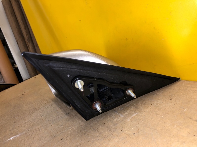 Зеркало левое TOYOTA CAMRY 40 06-11 Зеркало левое TOYOTA CAMRY 40 06-11