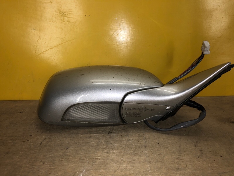 Зеркало правое GS350 GS300 05-11