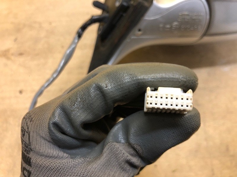 Зеркало правое GS350 GS300 05-11