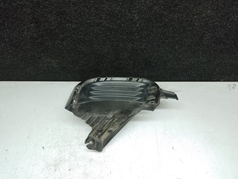 Заглушка ПТФ левая PRIUS C/AQUA 11-14