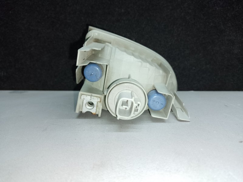 Указатель поворота передний левый PRIUS C/AQUA 11-14