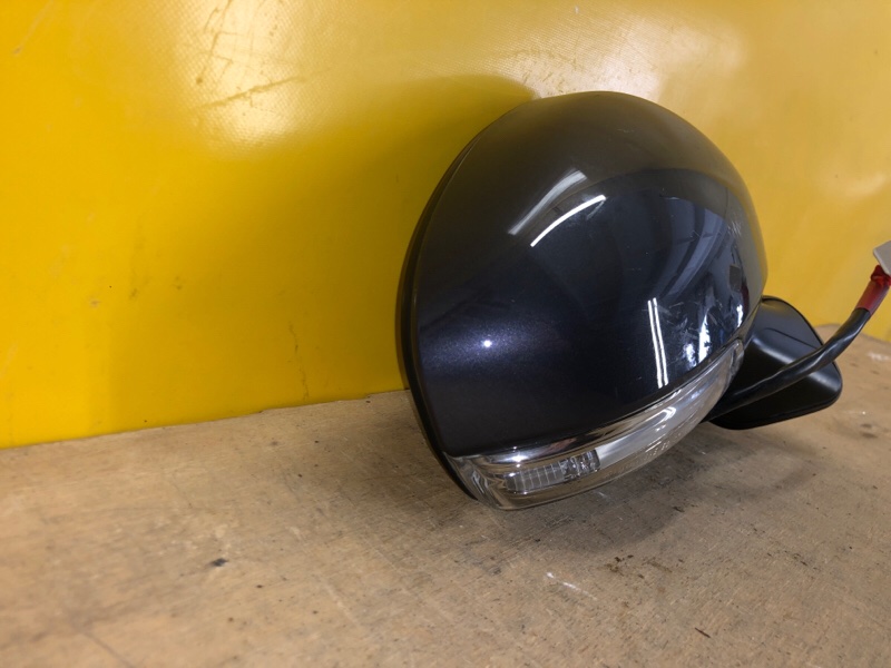 Зеркало правое PRIUS - 30 09-17 Зеркало правое PRIUS - 30 09-17