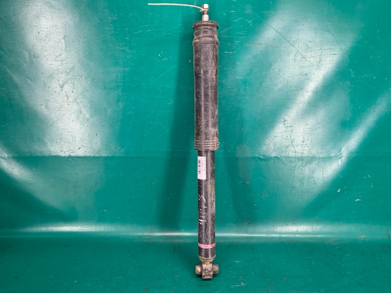 Запчасть амортизатор задний левый TOYOTA AURIS 06-12 48530-09N80 Б/У Амортизатор задний левый TOYOTA AURIS 06-12 48530-09N80 Б/У