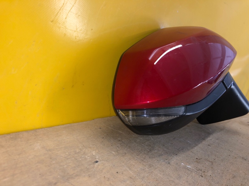 Зеркало правое COROLLA 18-