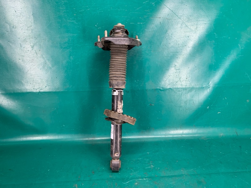 Амортизатор задний левый MITSUBISHI GALANT 03-12 4162A042 Б/У