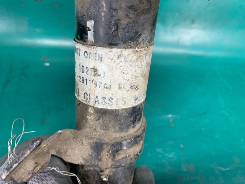 Амортизатор передний правый ACCORD CB 89-93 Амортизатор передний правый ACCORD CB 89-93