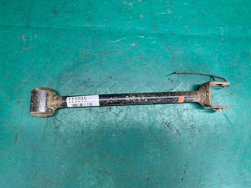 Запчасть рычаг задней подвески продольный задний левый LEXUS RX300/330/350/400 03-09 Б/У Рычаг задней подвески продольный задний левый LEXUS RX300/330/350/400 03-09 Б/У