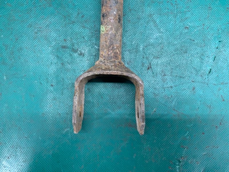 Рычаг задней подвески продольный задний левый CAMRY 20 96-02 Рычаг задней подвески продольный задний левый CAMRY 20 96-02