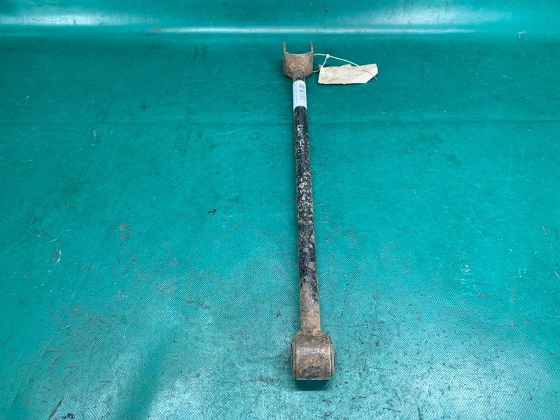 Рычаг задней подвески продольный задний левый TOYOTA COROLLA E90 87-91