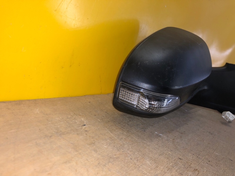 Зеркало правое YARIS 11-20 Зеркало правое YARIS 11-20