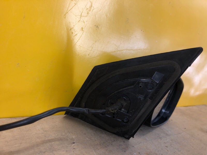 Зеркало правое COROLLA 150 06-13