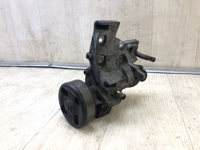 Помпа NISSAN NV200 USA 13- 2013 2.0 MR20DE B10103LM0A Б/У