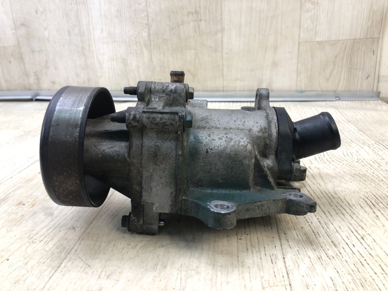 Помпа NV200 USA 13- 2013 2.0 MR20DE