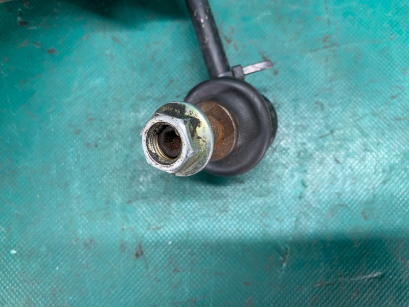 Стойка стабилизатора передняя правая MDX (YD3) 13-21 YD3