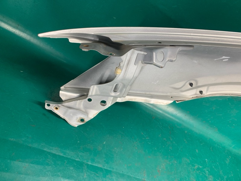 Крыло переднее переднее правое LEGACY 03-09 BL/BP