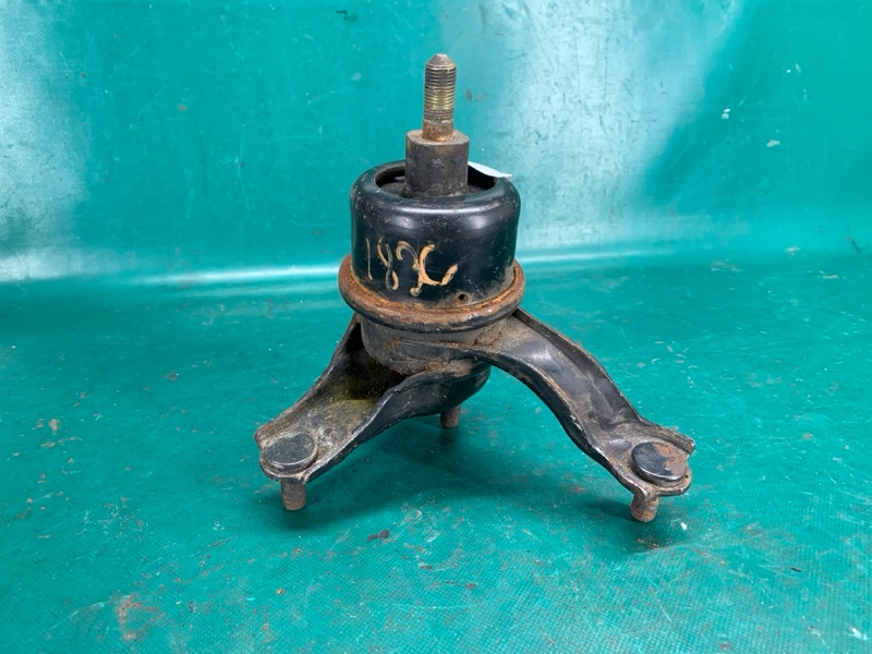 Запчасть подушка двигателя правая TOYOTA SOLARA 03-09 2006 Кабриолет 3.3 3MZ-FE 12362-0A030 Б/У Подушка двигателя правая TOYOTA SOLARA 03-09 2006 Кабриолет 3.3 3MZ-FE 12362-0A030 Б/У