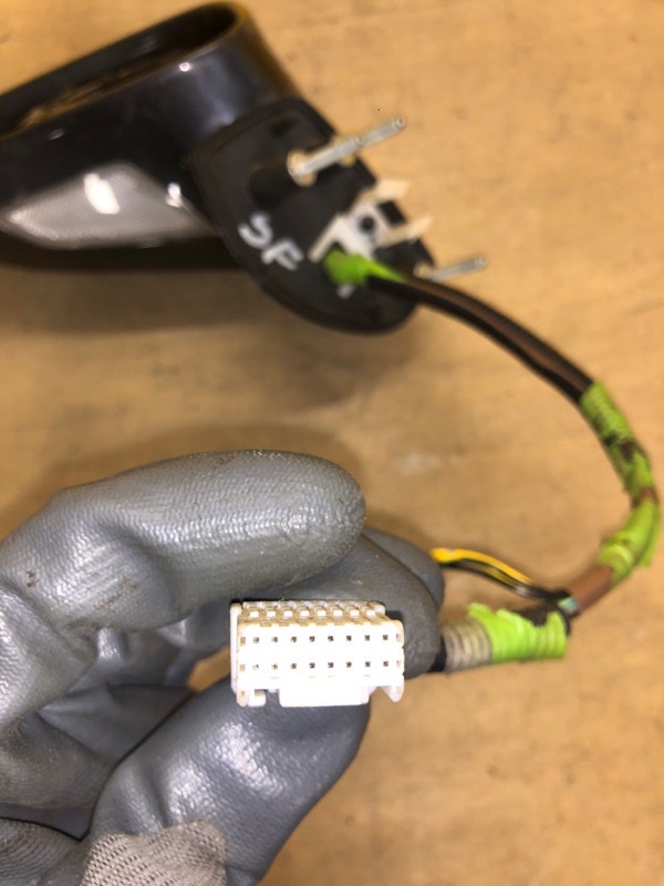 Зеркало левое IS250/350 05-13