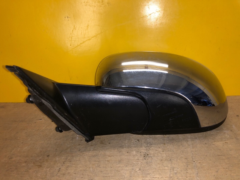 Зеркало левое 300 04-10