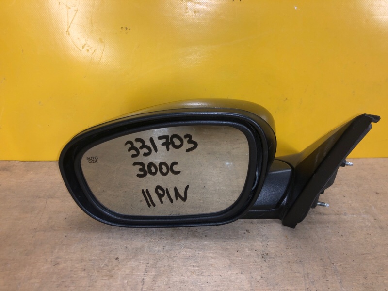 Запчасть зеркало левое CHRYSLER 300 04-10 4806199AH Б/У Зеркало левое CHRYSLER 300 04-10 4806199AH Б/У