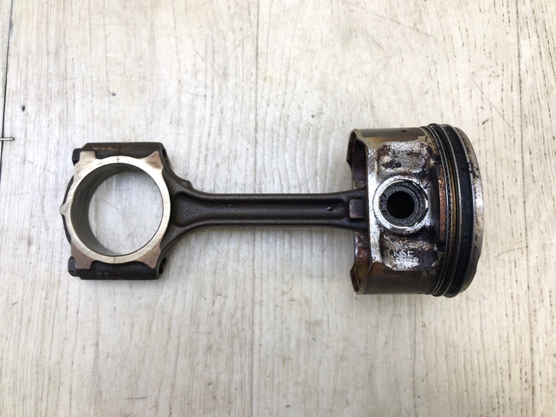 Шатун NV200 USA 13- 2013 2.0 MR20DE