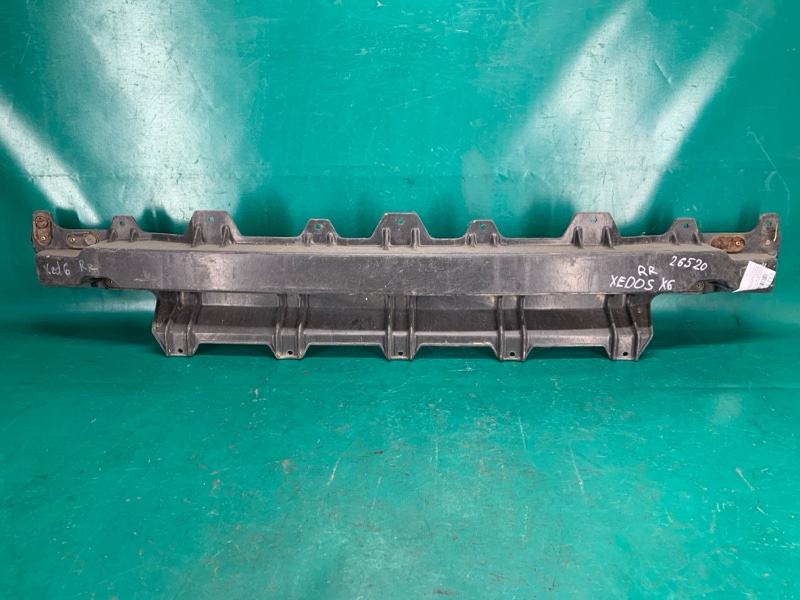 Усилитель заднего бампера MAZDA XEDOS 6 X6 (CA) 92-98 C001-50-261A Б/У