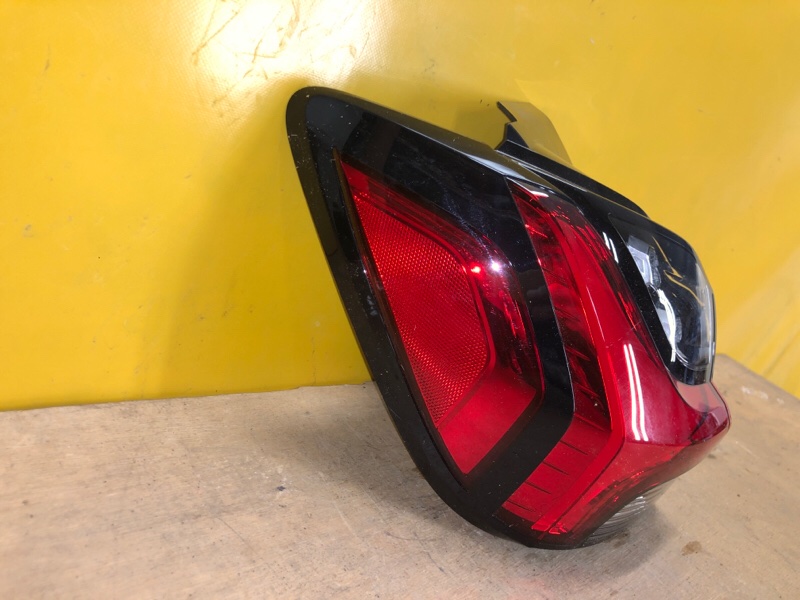 Фонарь наружный левый ASX / OUTLANDER SPORT 10-21