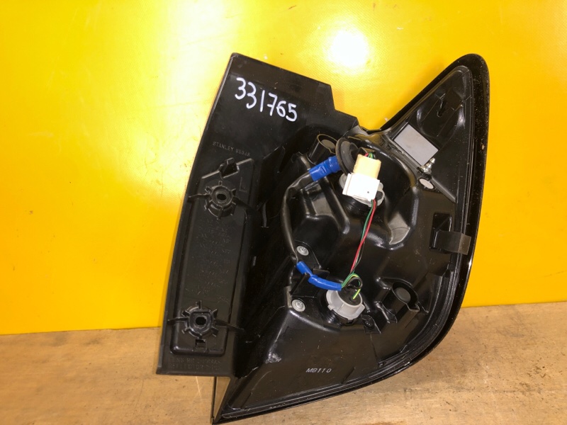 Фонарь наружный левый ASX / OUTLANDER SPORT 10-21