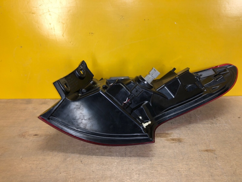 Фонарь наружный левый QASHQAI/ROGUE SPORT 14-