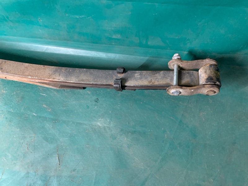 Рессора задняя задняя правая TUNDRA 07-13 2007 USK56 5.7 3URFBE