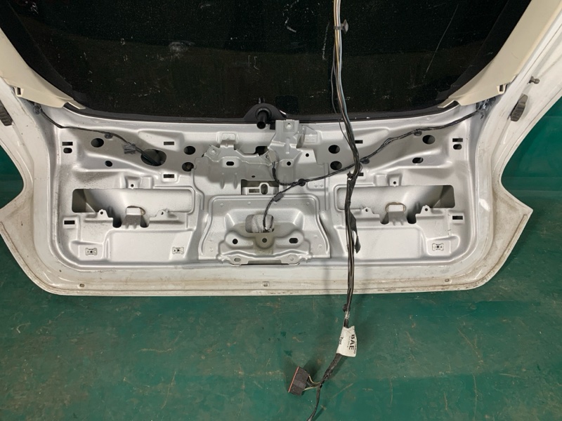 Крышка багажника задняя FOCUS 10-18 2013 Хетчбек 2.0 C20HDEX