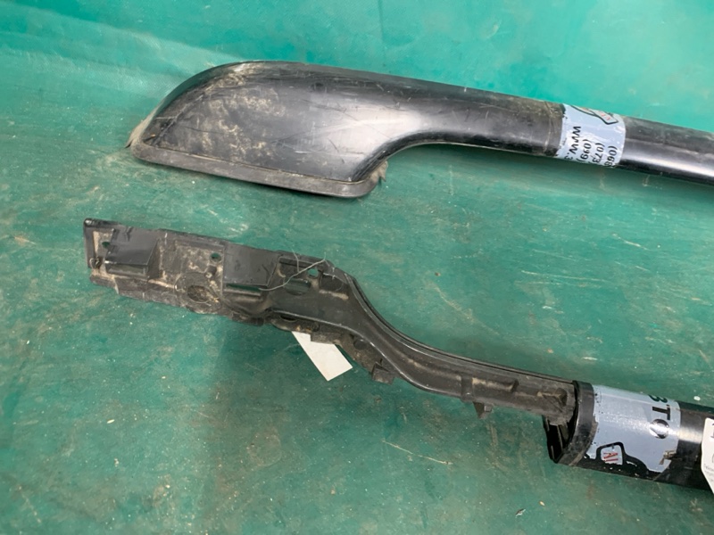 Рейлинги LAND CRUISER 200 08-21