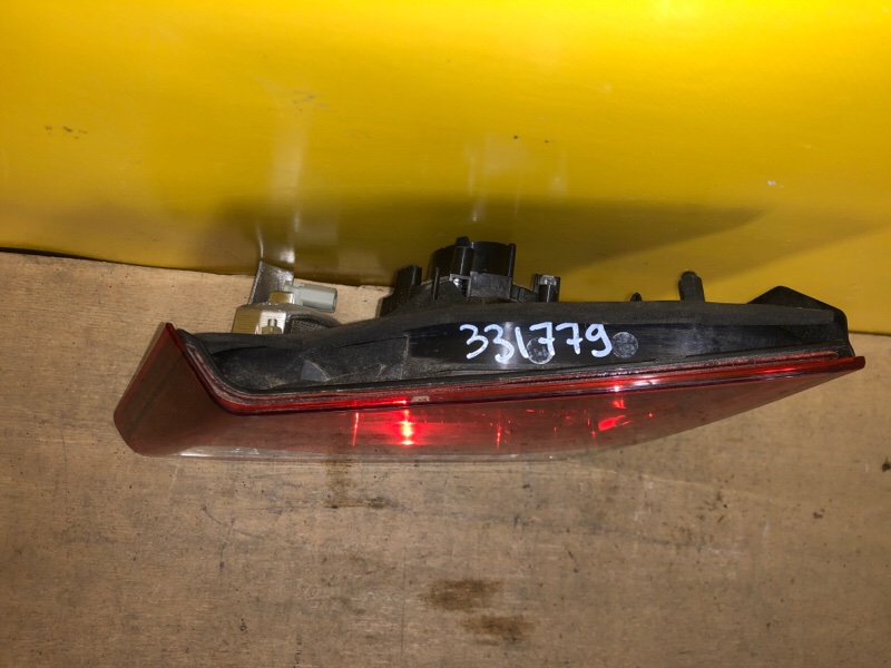 Фонарь внутренний правый CIVIC 4D 06-11