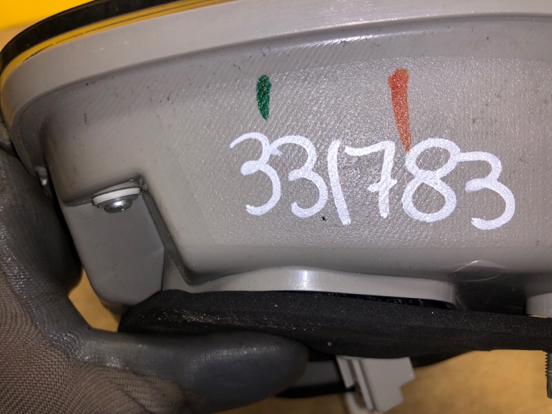 Фонарь внутренний левый RX300/330/350/400 03-09