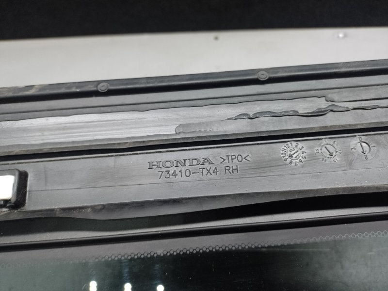 Стекло двери глухое заднее правое ACURA RDX 12-19