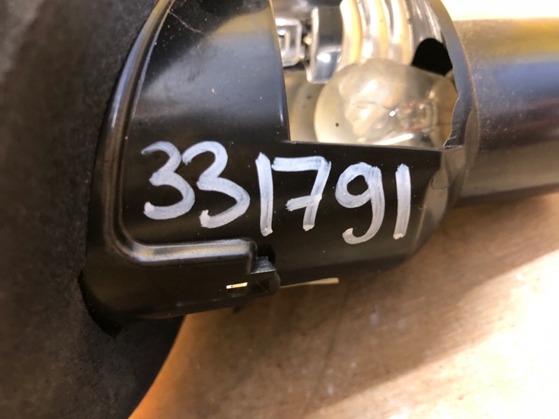 Фонарь внутренний левый QASHQAI 07-14