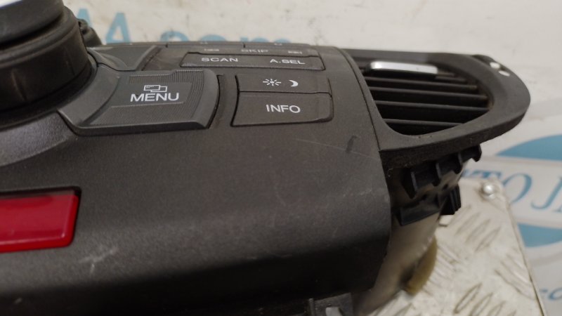 Магнитола ACCORD CU8 / TSX 08-14 Магнитола ACCORD CU8 / TSX 08-14