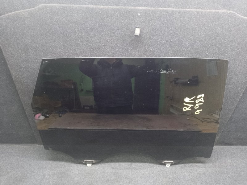 Стекло двери заднее правое INFINITI QX60/JX35 12-20 2019 3.5 VQ35DD 82300-3JA1C Б/У