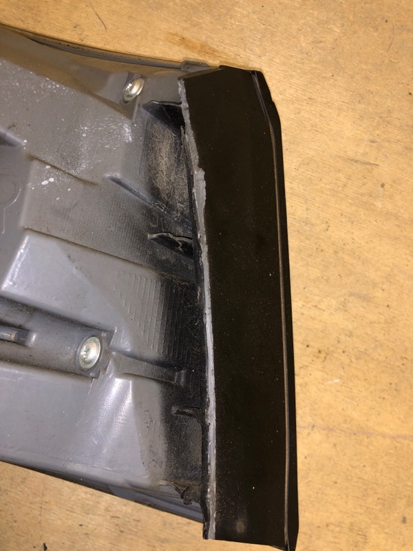 Фонарь наружный правый CX-9 06-16