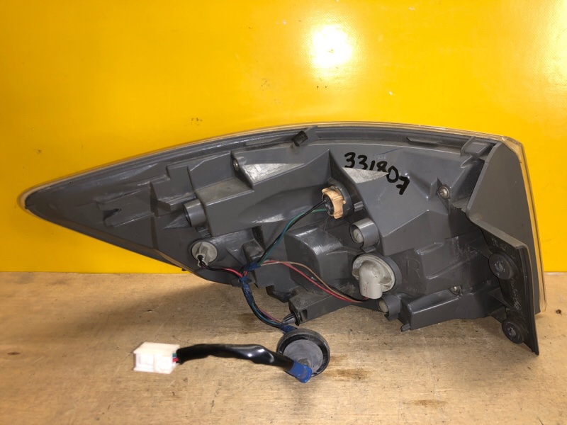 Фонарь наружный правый CX-9 06-16