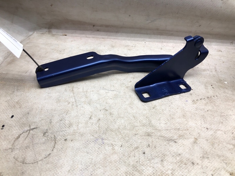 Петля капота левая NISSAN NV200 USA 13- F5401-3LMMC Б/У