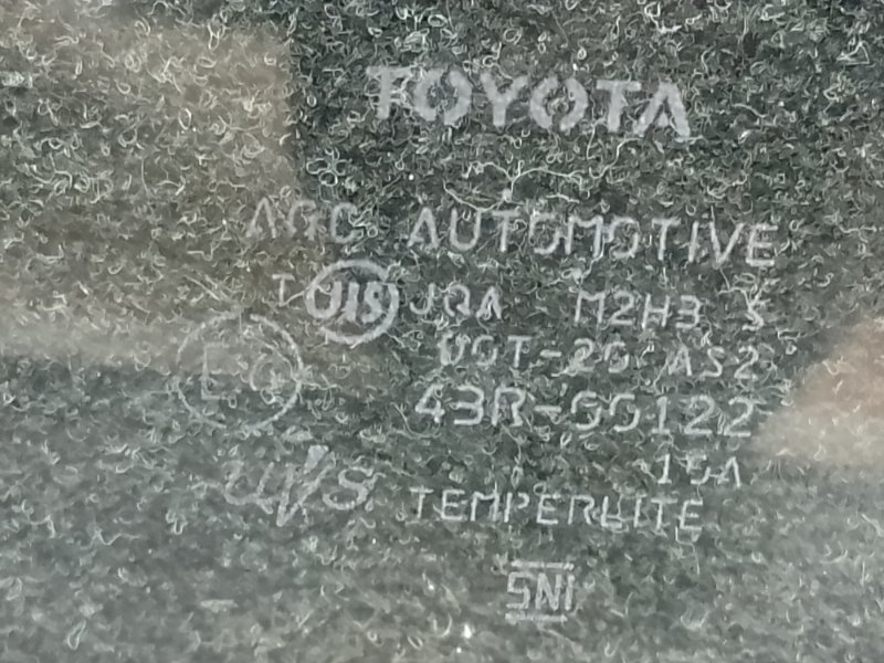 Стекло двери заднее правое PRIUS - 30 09-17 2013 1.8 2ZRFXE Стекло двери заднее правое PRIUS - 30 09-17 2013 1.8 2ZRFXE