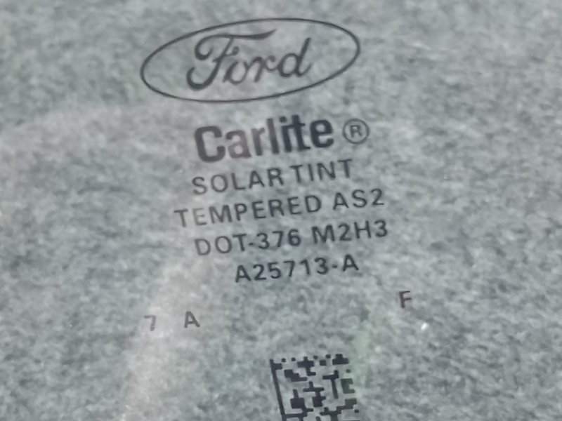 Стекло двери заднее левое FOCUS 10-18 2018 2.0 C20HDEX