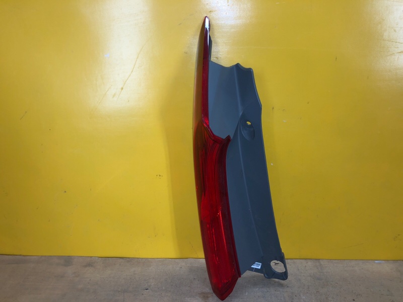 Запчасть фонарь наружный левый HONDA CRV (RM) 11-18 34175-T1W-A01 Б/У Фонарь наружный левый HONDA CRV (RM) 11-18 34175-T1W-A01 Б/У